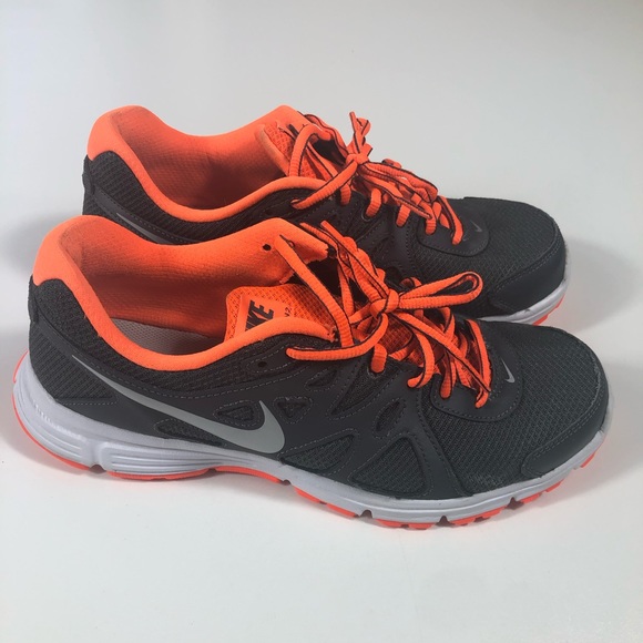 nike revolution 2 mens